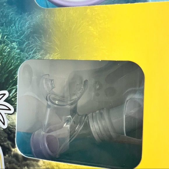 NIB U.S. Divers Junior’s Mask And Snorkel - Picture 11 of 11